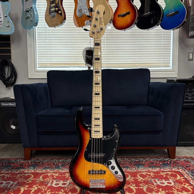 BASS GUITARS | Crossroad Music