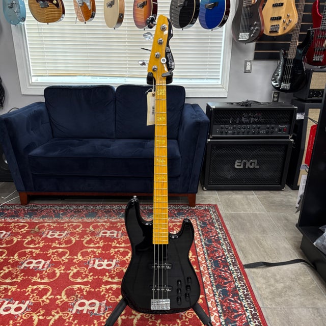 BASS GUITARS | Crossroad Music