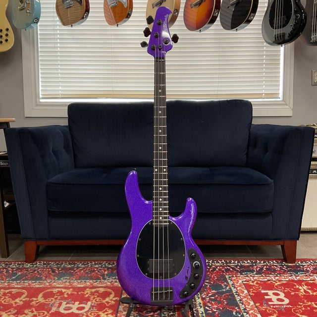 BASS GUITARS | Crossroad Music